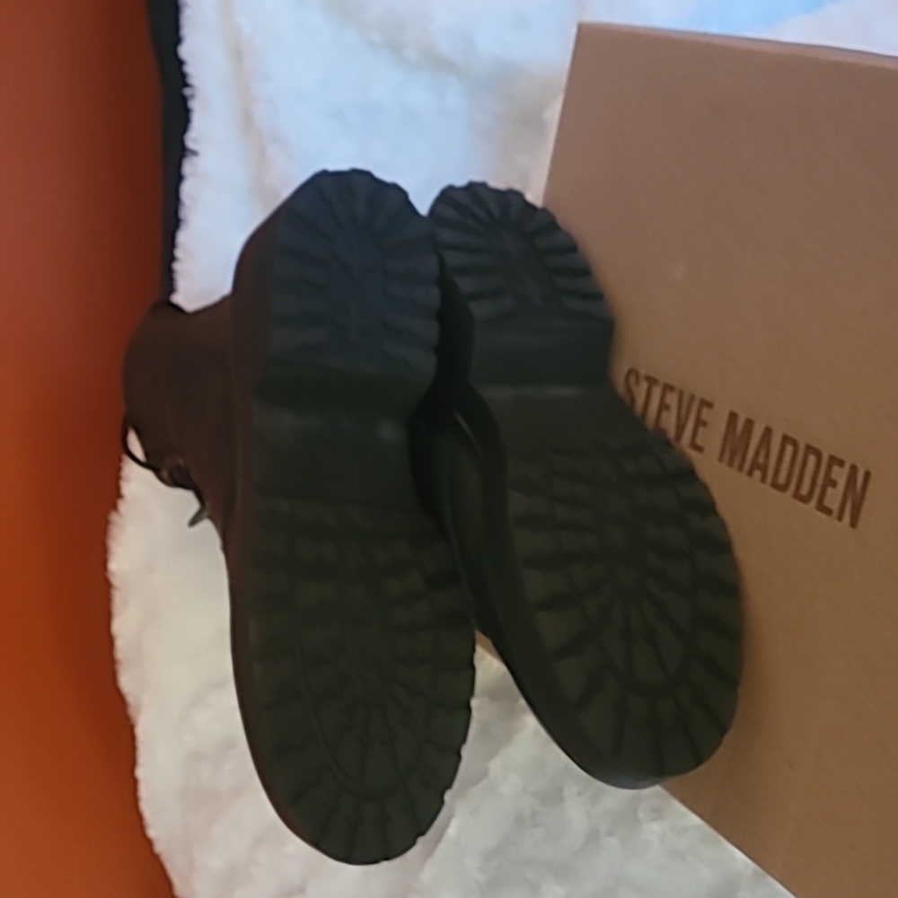 Steve Madden Tornado Combat Boot - Picture 6 of 7